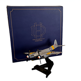 Oxford Diecast, De Havilland DH.103 Hornet F.2, RAF Seletar, Singapore, 1952, Scale 1/72, 72HOR002 Oxford Diecast, De Havilland DH.103 Hornet F.2, RAF Seletar, Singapore, 1952, Scale 1/72, 72HOR002