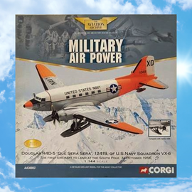 Corgi United States Navy with Ski's C-47 Scale 1/144 AA30002