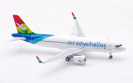 Inflight 200 Air Seychelles Airbus A320neo S7-PTI With Stand Scale 1/200 IF3200725