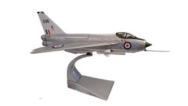 Corgi English Electric Lightning F.3 XP696 of 2 (T) Squadron, 226 OCU RAF Coltishall "Peter Chapman" Scale 1/72 CP32309-3 Corgi English Electric Lightning F.3 XP696 of 2 (T) Squadron, 226 OCU RAF Coltishall "Peter Chapman" Scale 1/72 CP32309-3
