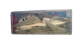 Five snap-fit models for a good price in plastic boxes Five snap-fit models for a good price in plastic boxes