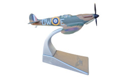 Corgi Supermarine Spitfire Mk II Diecast Model RAF No.610 Sqn R9433 Biggin Hill, England, Battle of Britain August 194,0 Scale 1/72 AA39204B Corgi Supermarine Spitfire Mk II Diecast Model RAF No.610 Sqn R9433 Biggin Hill, England, Battle of Britain August 194,0 Scale 1/72 AA39204B
