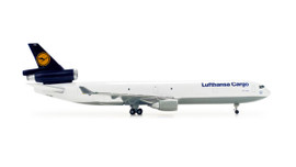 Herpa Wings 1:500 McDonnell Douglas MD-11F Lufthansa Cargo D-ALCO pre-loved with shelf-worn original box (Model Aircraft)