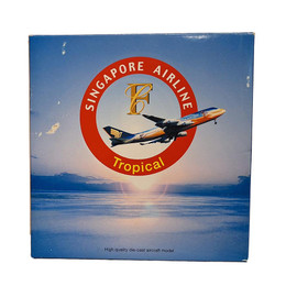 Singapore Tropical Boeing 747 Scale 1/400 SPTROP