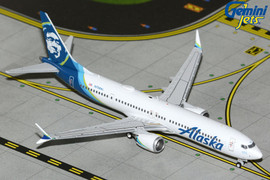 GeminiJets 1/400 Alaska Airlines Boeing 737 MAX 9 N708AL model aircraft (GJASA2393).