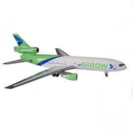 GeminiJets 1:400 McDonnell Douglas DC-10-30F Arrow Air diecast model aircraft