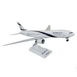 Sky Marks 1:200 Boeing 777-200 El Al Israel Airlines 4X-ECB in blue and white livery model aircraft