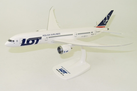 PPC LOT Polish Airlines Boeing 787-9 Dreamliner SP-LSA (Official airline promo box) Scale 1/200 221201