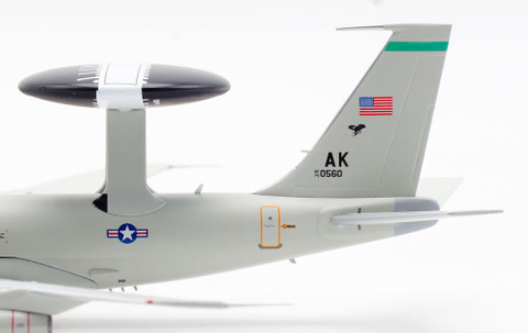 Inflight 200 US Air Force E3B Awacs Sentry 75-0560 with stand