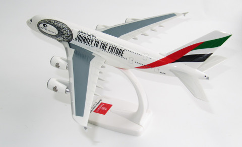 PPC Models Emirates Journey to the Future Airbus A380-800 A6-EVK Scale 1/250 258345