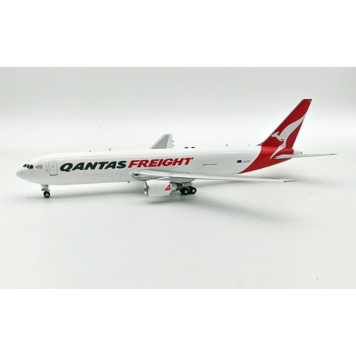Inflight 200 Qantas Freight Boeing 767-300 VH-EFR Scale 1/200 IF763QF0123