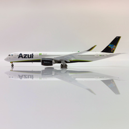 JC Wings Azul Airbus A350-900 PR-AOY Flaps Down Scale 1/400 LH4324A