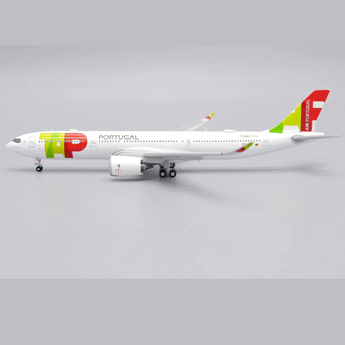 JC Wings Airbus A330-900neo TAP Air Portugal CS-TUG Scale 1/400 LH4203