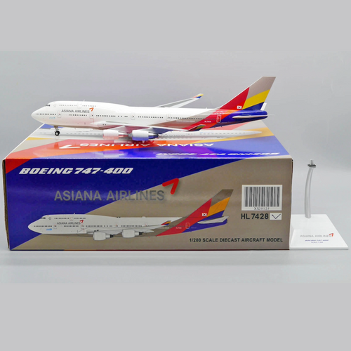 JC Wings Boeing 747-400 Asiana Airlines "Last Flight" HL7428 Scale 1/200 XX20125
