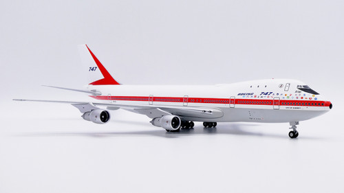 JC Wings 1/200 Boeing 747-100 “City of Everett” N7470 Boeing house colours LH2432. Detailed diecast model of the original 747 prototype. JC Wings 1/200 Boeing 747-100 “City of Everett” N7470 Boeing house colours LH2432. Detailed diecast model of the original 747 prototype.