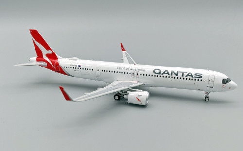 Inflight 200 Qantas Airbus A321neo VH-OGA With Stand Scale 1/200 IF321QF0525 Inflight 200 Qantas Airbus A321neo VH-OGA With Stand Scale 1/200 IF321QF0525