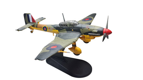 Hobbymaster Captured Junkers Ju-87 D-3 – 601 Squadron, Sidi Haneish LG13, Libya November 1942 – Scale 1/72 – HA0135