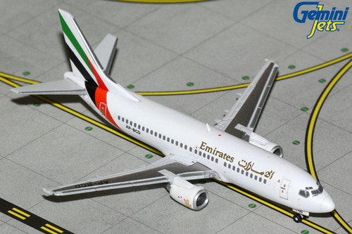 Gemini Jets 1:400 Boeing 737-300 Emirates Airline A6-BCD model aircraft