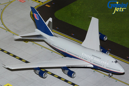 Gemini 200 United Airlines Boeing 747SP N145UA Scale 1/200 G2UAL1160