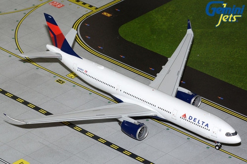 GeminiJets 1:200 Airbus A330-900neo Delta Air Lines N408DX diecast model aircraft