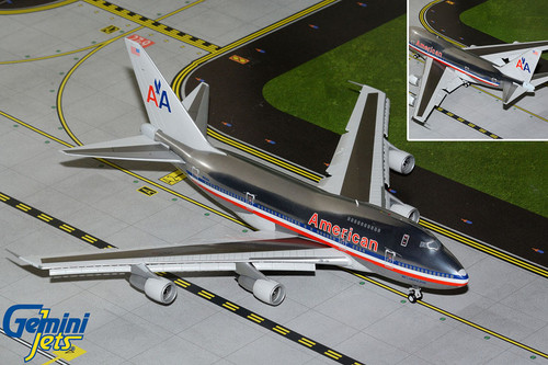 GeminiJets 1:200 Boeing 747SP American Airlines N601AA flaps and slats extended diecast model aircraft