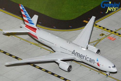 Gemini Jets 1:400 Boeing 777-200ER American Airlines N788AN (Model Aircraft)