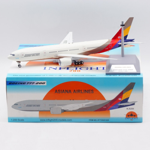 InFlight200 Asiana Airlines Boeing 777-28E/ER HL8284 With Stand 1/200 IF772OZ1225