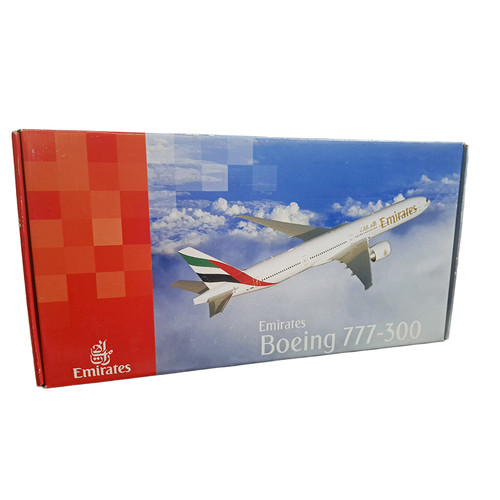 Risesoon 1/200 Boeing 777-300 Emirates Premium Collectors Model aircraft