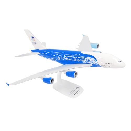 PPC Models 1:200 Hi-Fly Airbus A380 9H-MIP Save the Coral Reefs model, showing its dark-blue or light-blue side.
