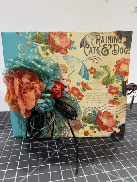 Handcrafted by Lori Album/Journal  -  Raining Cats & Dogs