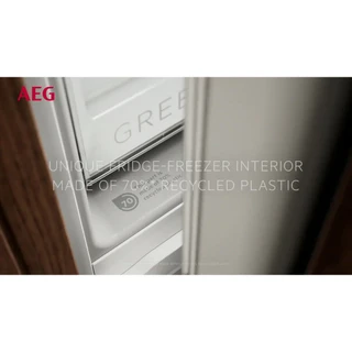 AEG NSC7T185ES 54.6cm 50/50 Built In Frost Free Fridge
