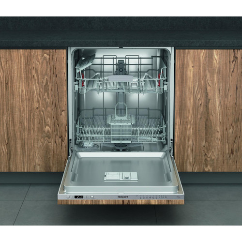 Hotpoint HP2IFC14BN6UK Integrated Dishwasher with Activ