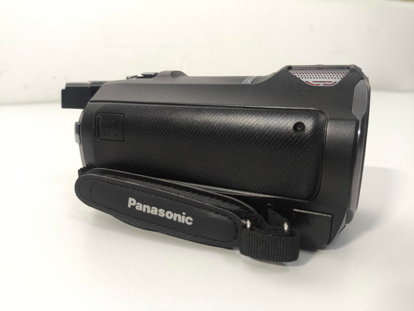 Câmera de Vídeo Panasonic HC‑V770 | Full HD | Zoom Óptico 20x