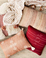 ED IVORY/ RUST THROW