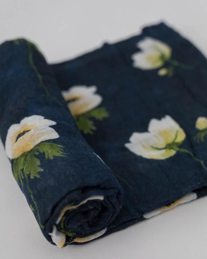 deluxe muslin swaddles