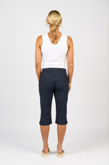 Vassalli Below Knee Skinny Leg Elastic Waist Pant - Ink