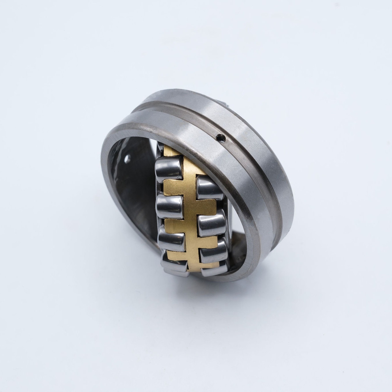 22208CAC3W33 Spherical Roller Bearing 40x80x23 Angled View