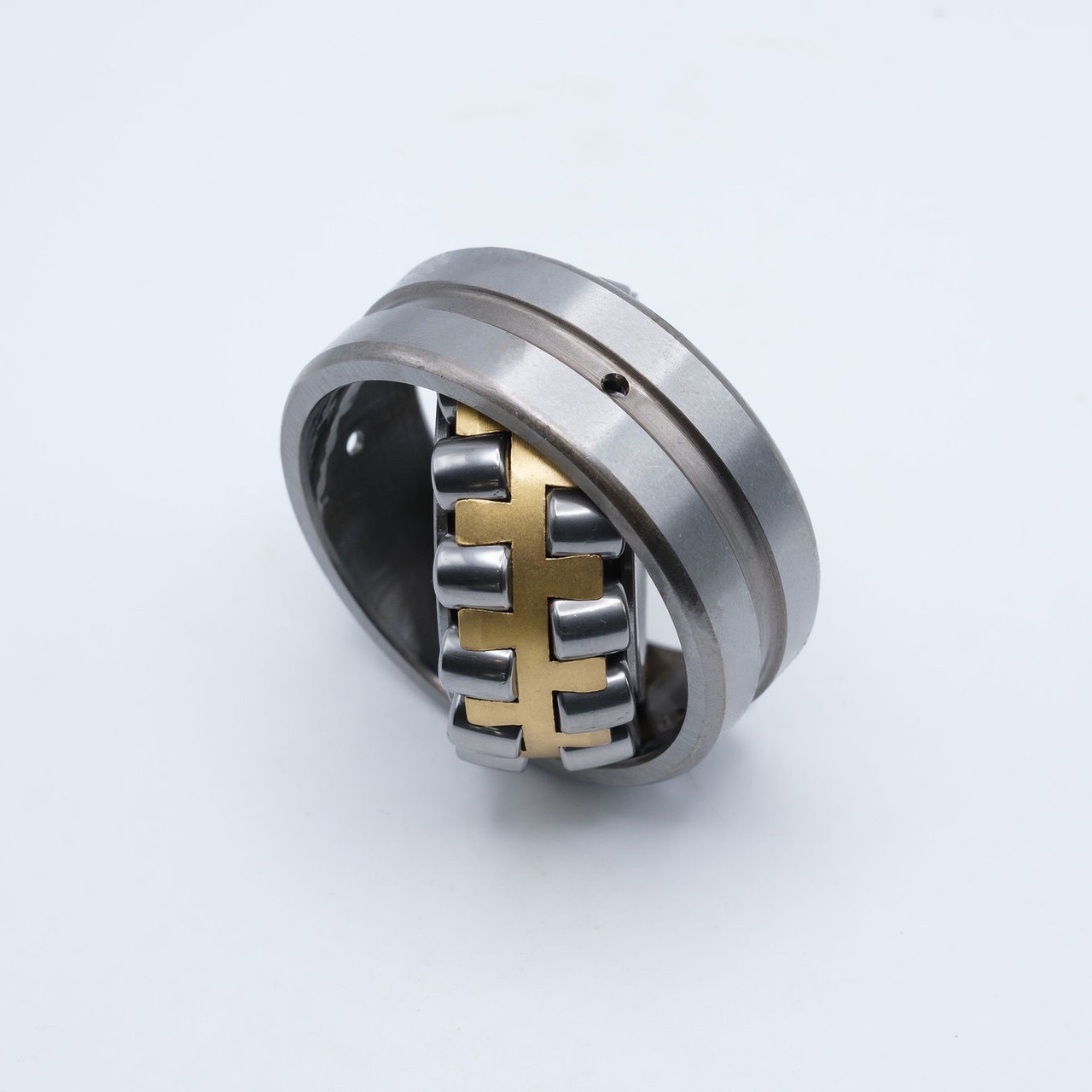 22211CAC3W33 Spherical Roller Bearing 55x100x25 Angled View