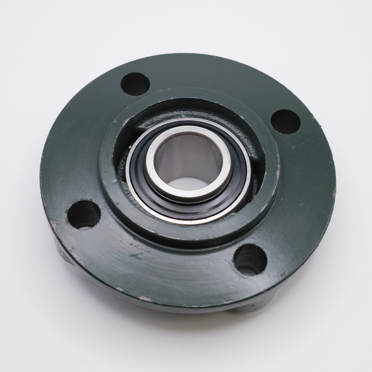 UCFC202-10 Round Flange Housing 4 Bolt w/ Set Screw Ball Bearing Shaft Size 5/8" Bottom View