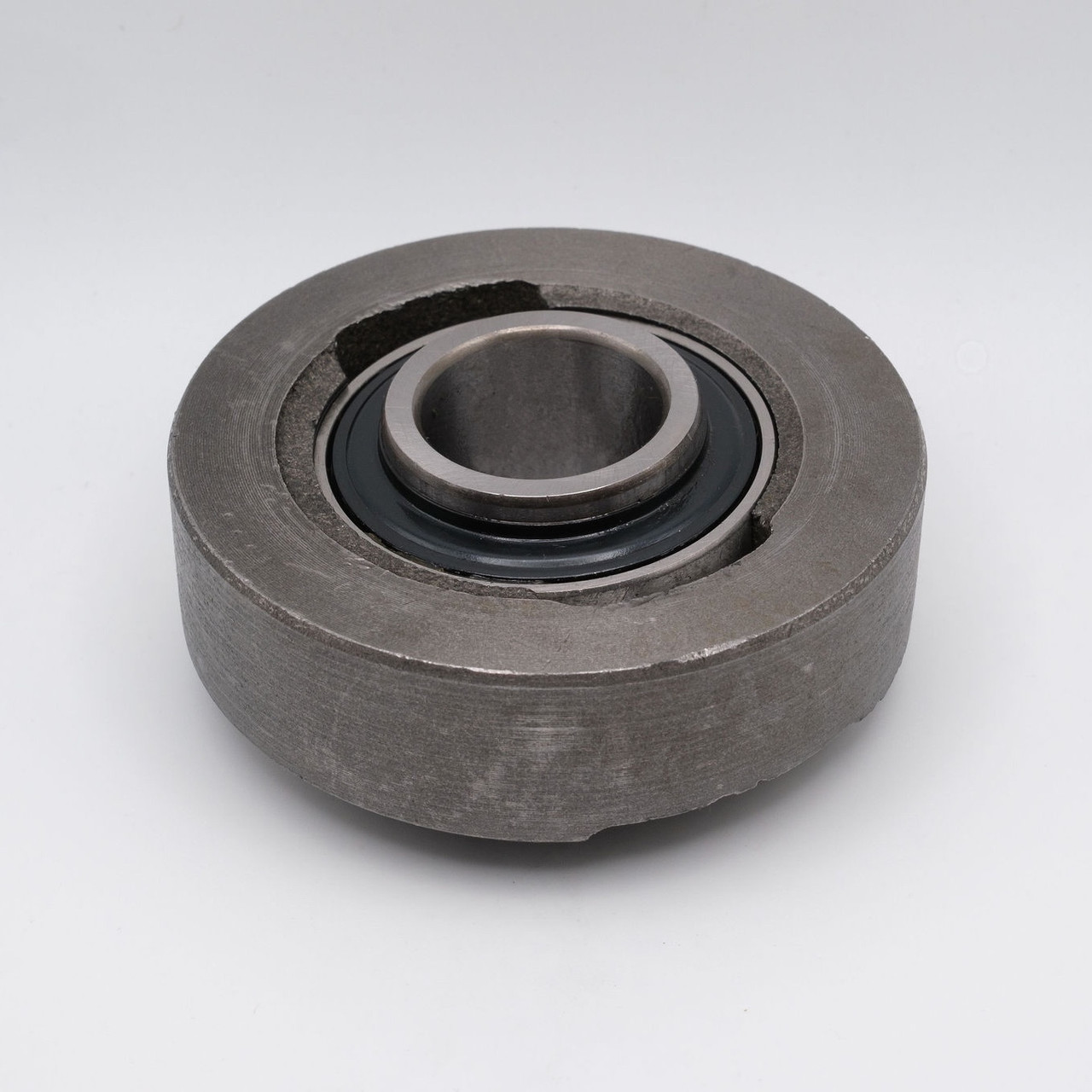 UCC205 Cylindrical Cartridge Ball Bearing Unit 25mm Bore Flat Bottom View