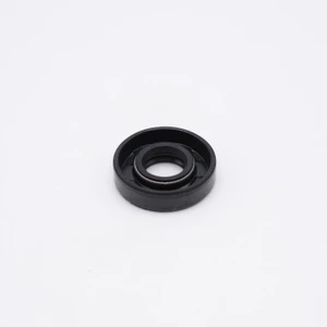 17.32.7TC Oil Seal 17x32x7 Back View