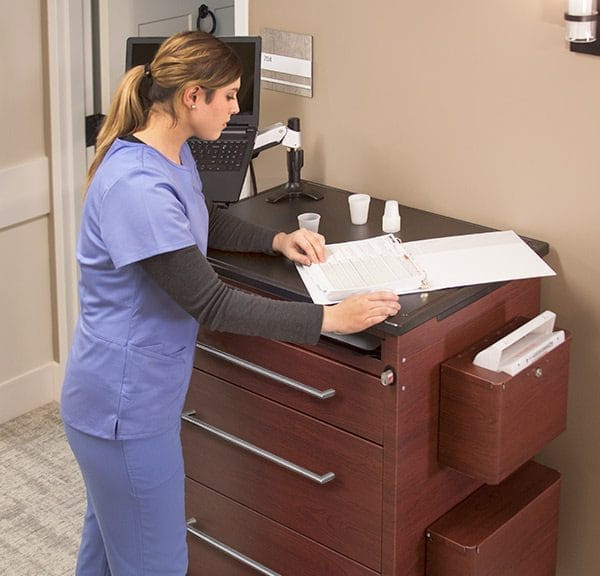 Capsa Healthcare Vintage Encore Punch Card Medication Cart – 13 Configuration Options, 1 ea
