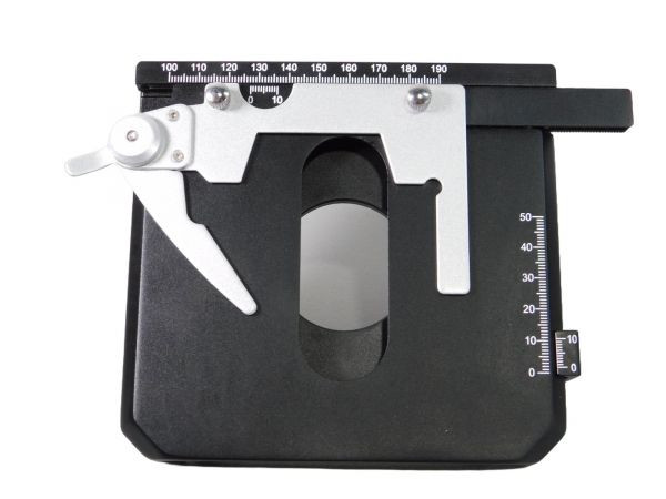 Unico Mechanical Stage with Abbe n.a. 1.25 Condenser and Iris Diaphragm – Precise Specimen Control