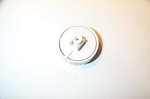 Johnson Controls T-4002-5018 Set Point Dial; Vert; F (m10)