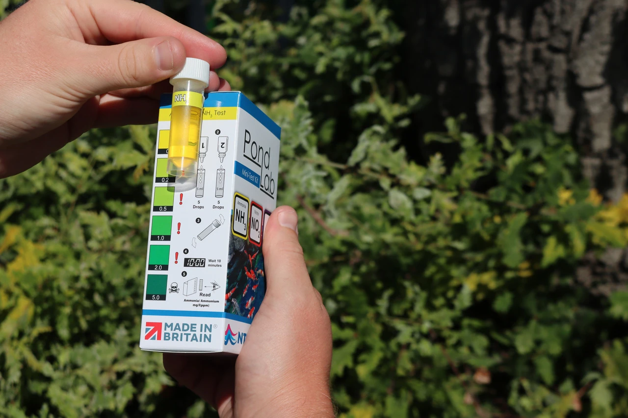 NT Labs Pond Water Mini Test Kit