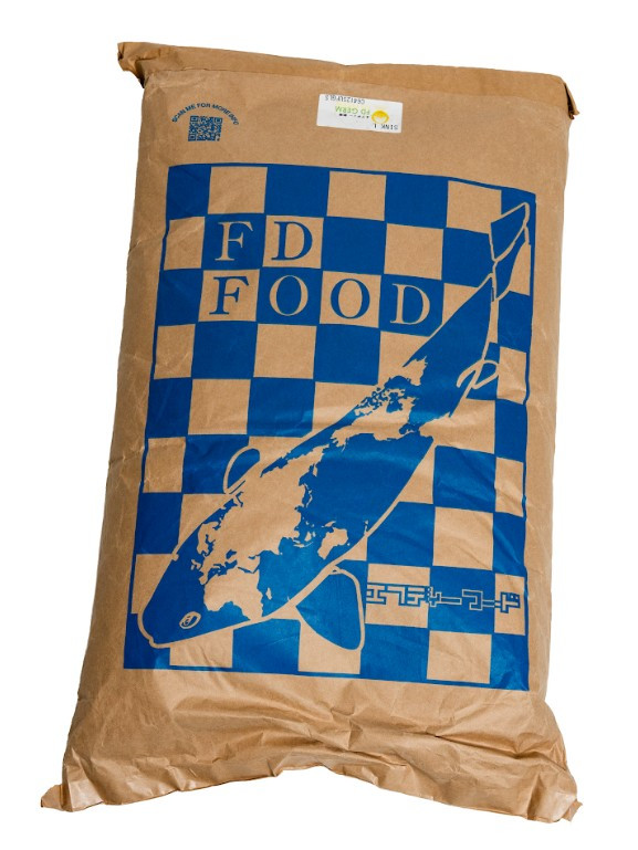 Front view – FD Germ Sink Large 20kg koi food bag with red checkerboard design and koi graphic
