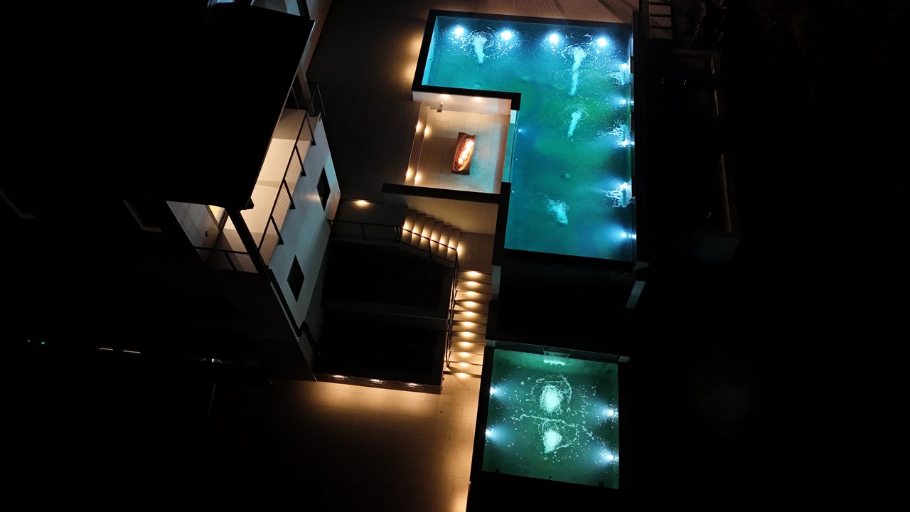 Project Spotlight: Infinity Edge Formal Koi Pond