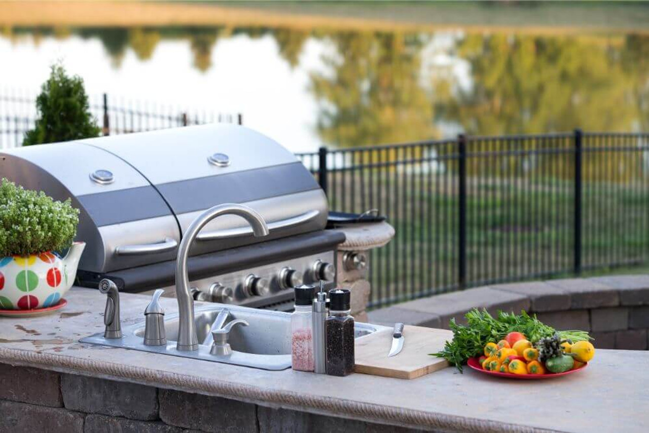 Great Ideas For Upgrading Your Outdoor Kitchen