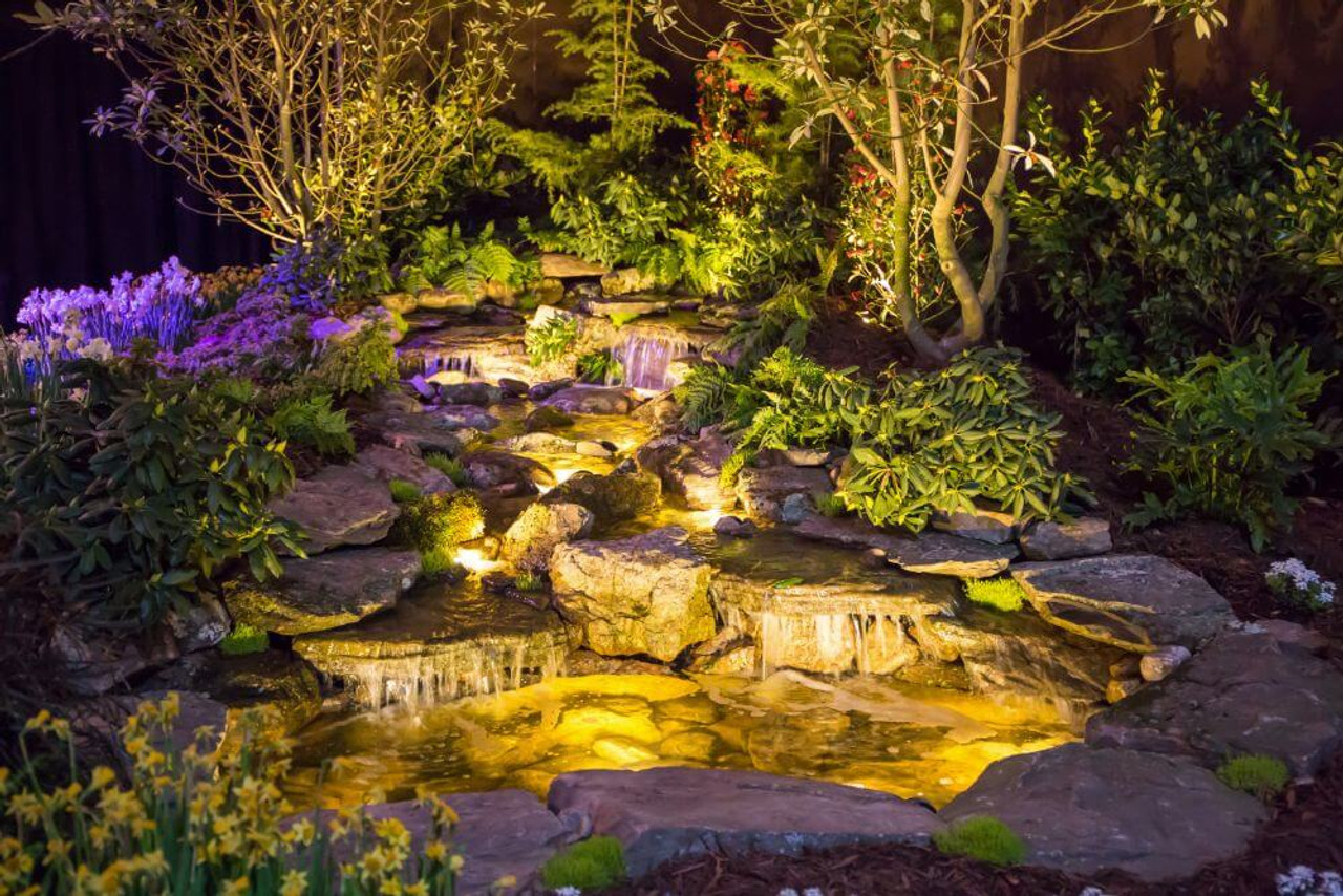 How To Conserve Energy With Landscape Lighting