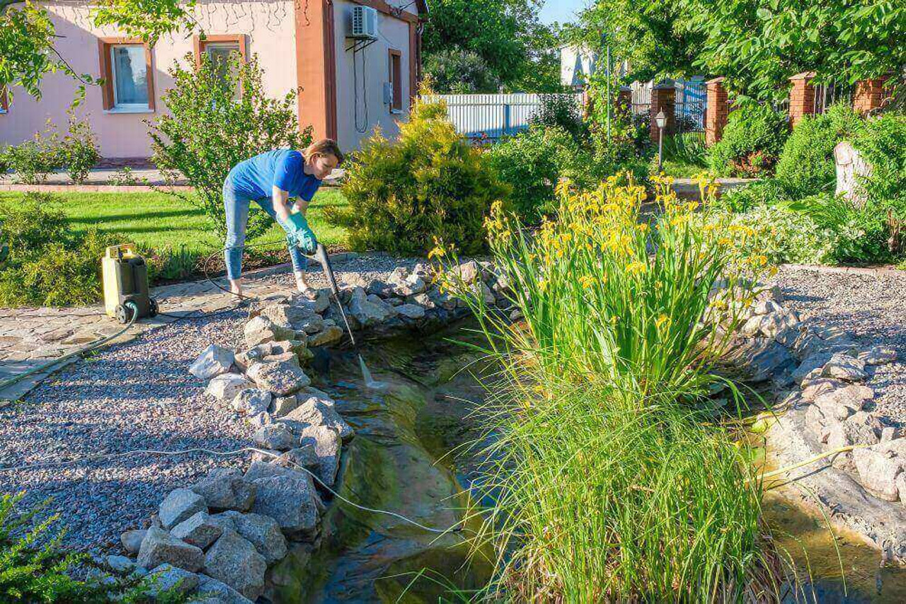 Important Tips To Keep Your Pond Water Clean And Clear